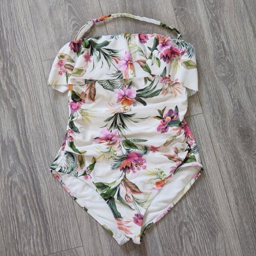 Nwt Kona sol Floral‎ tropical one piece swim suit high coverage one piece nwt